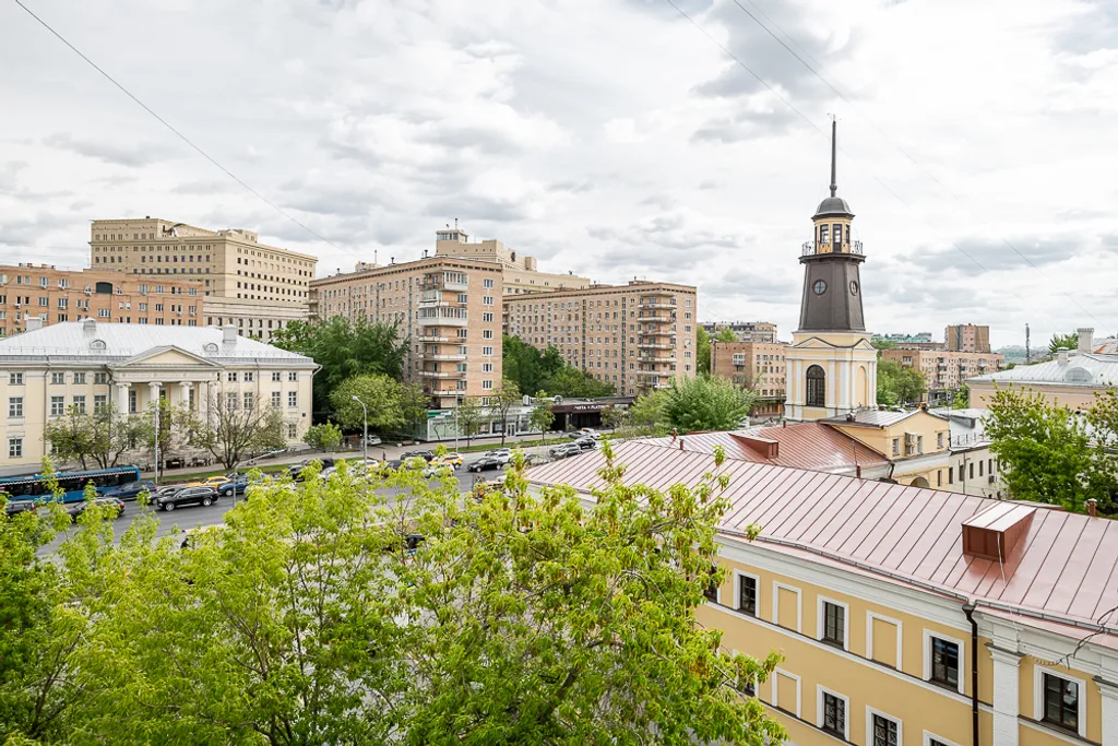 Квартира 3-комнатная квартира, метро Парк культуры — Москва