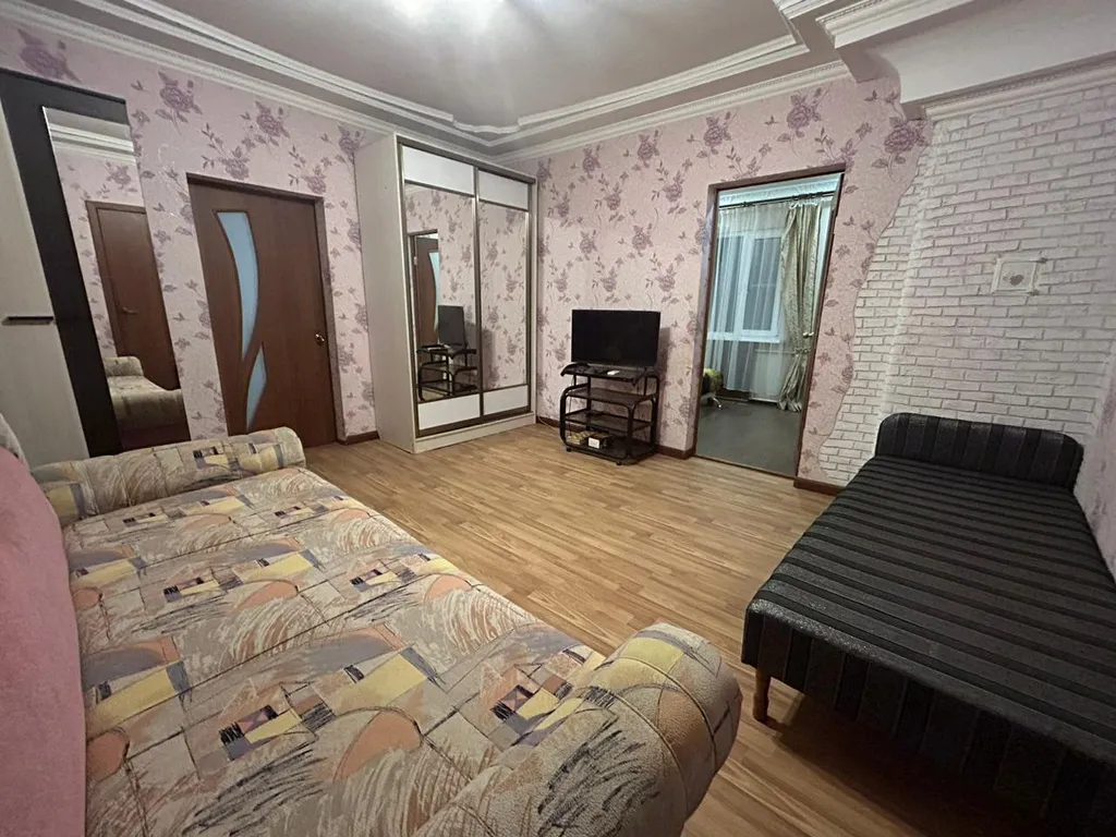 Дом с участком в центре города