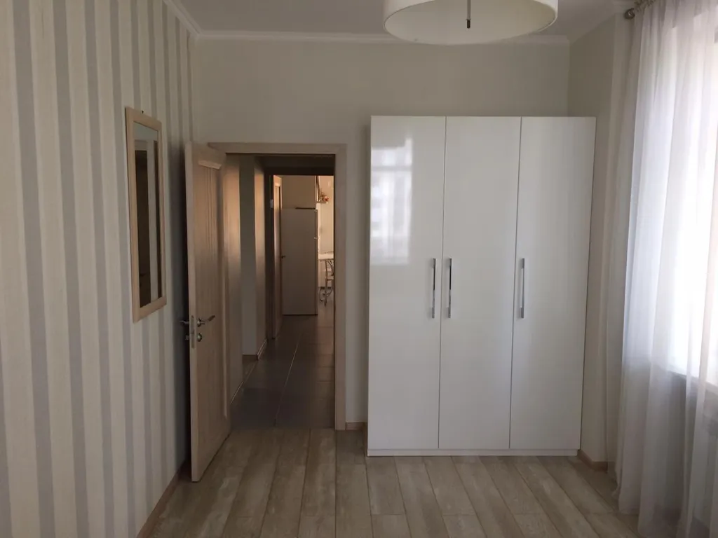 Круглосуточная вода, самый центр, 2 ком