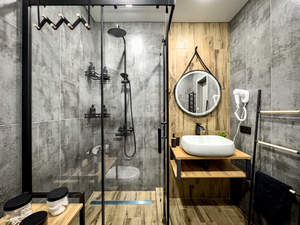 Брутальная студия в стиле лофт, панорамный вид