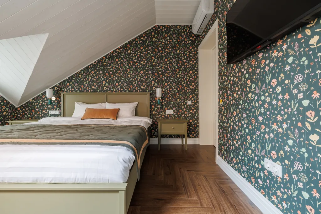 Стандарт мансардный  dbl   «Щелкунчик»