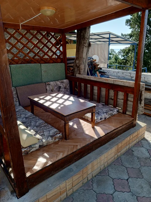 Двухкомнатный с балконом