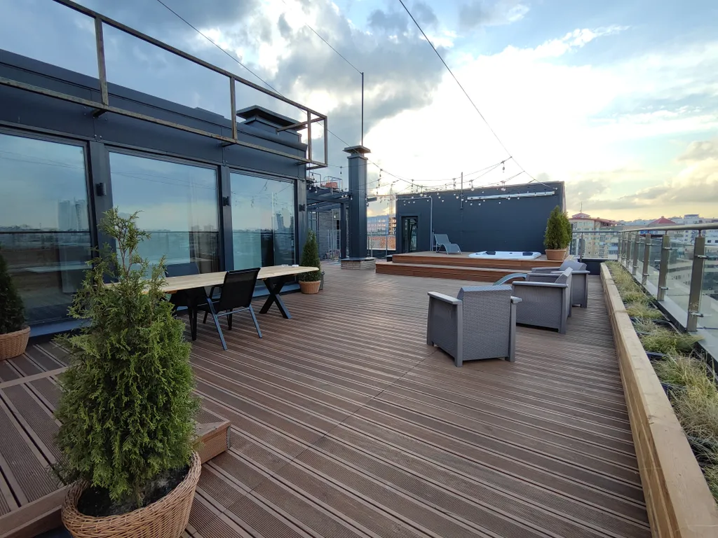 Двухэтажный пентхаус в самом центре