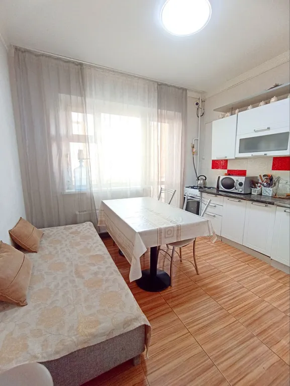 Просторная 3-комнатная квартира в центре города со всеми удобствами