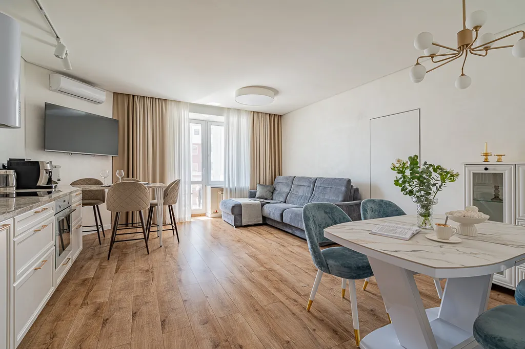 Ваш идеальный отдых в центре: простор, джакузи и всё для комфорта