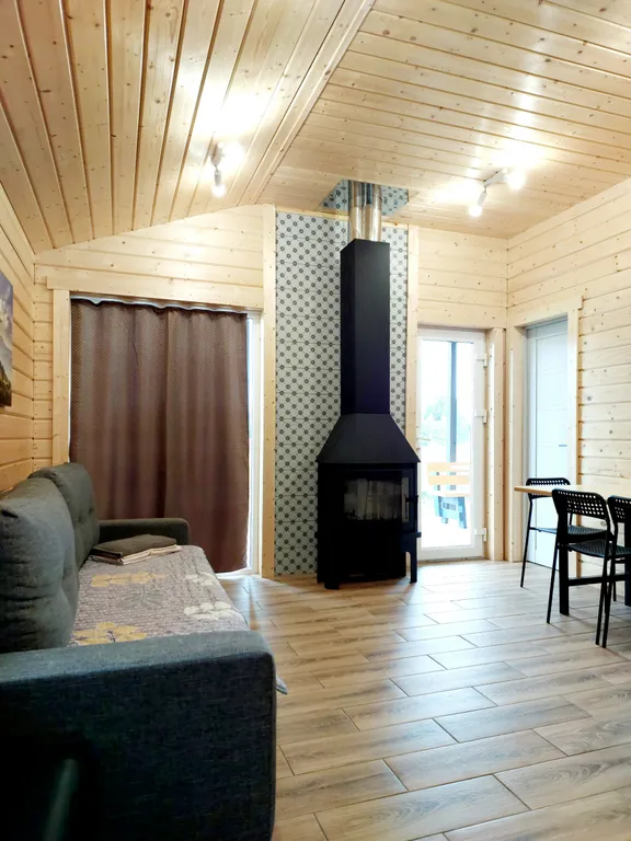 Коттедж Дом с камином и кондиционером — Мережнаволок