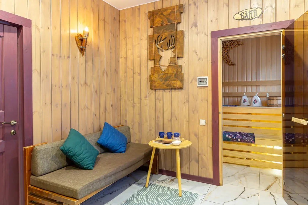 Коттедж Дом с баней и чаном в лесном участке на полуострове Истринского водохр — Логиново