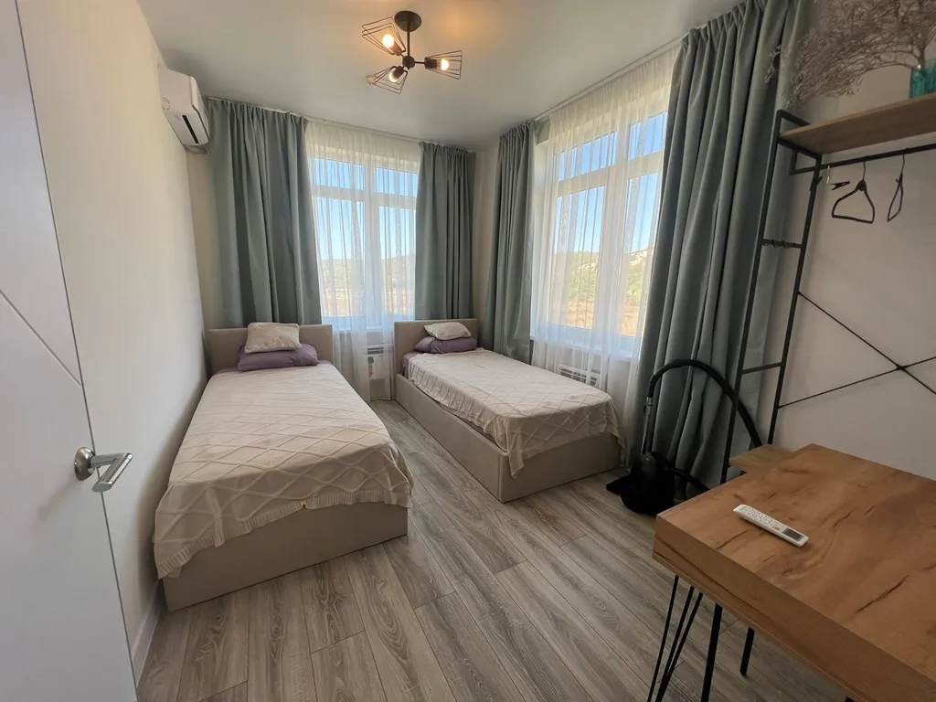 41 Евротри с бассейном на 5 человек