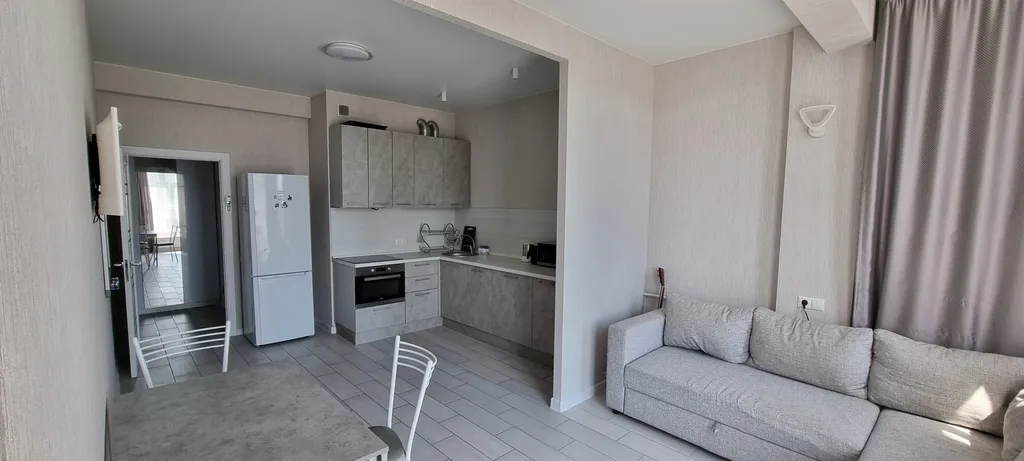 Квартира Просторная светлая квартира с большим балконом и видом на море, горы, закат — Геленджик