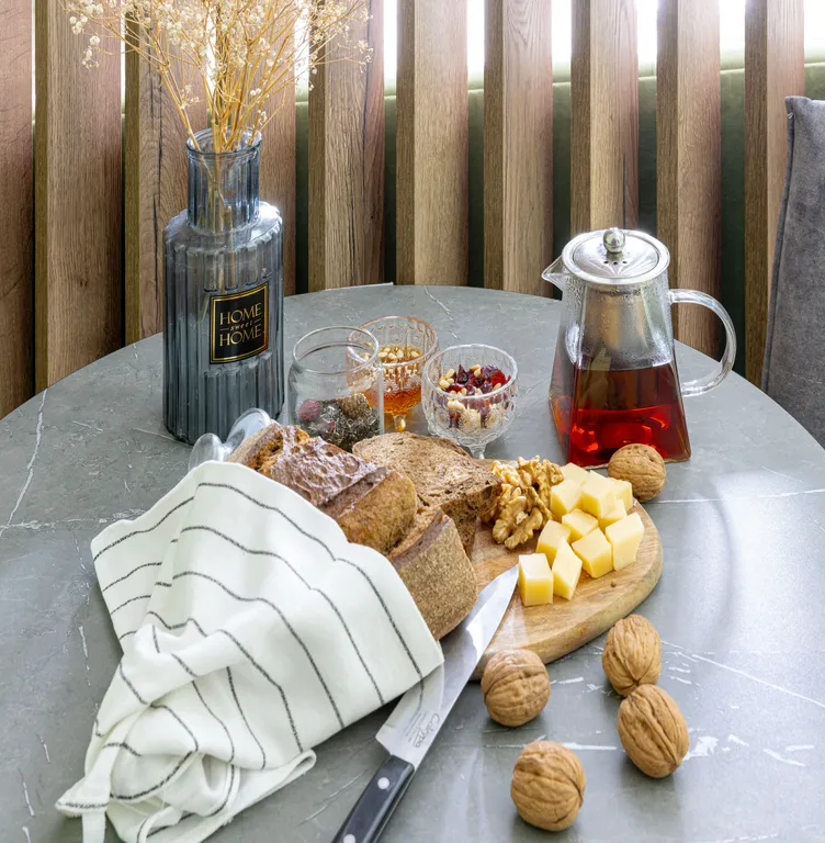 Апарт Hvoja в парке у Финского залива в доме с бассейном и сауной