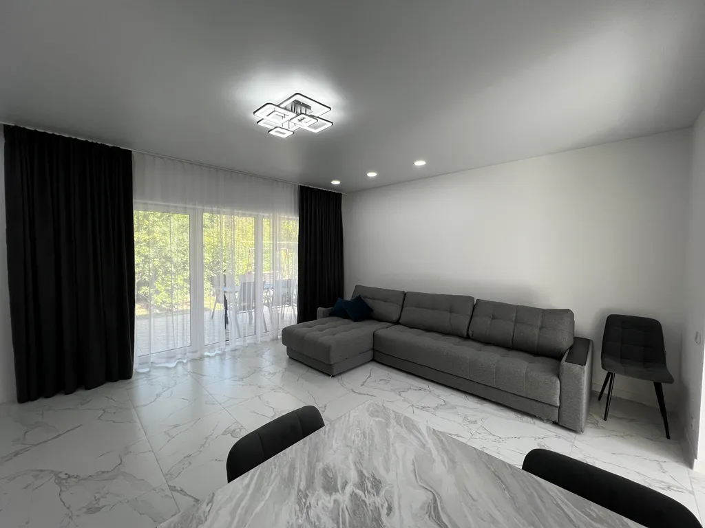 Уютный новый дом недалеко от моря