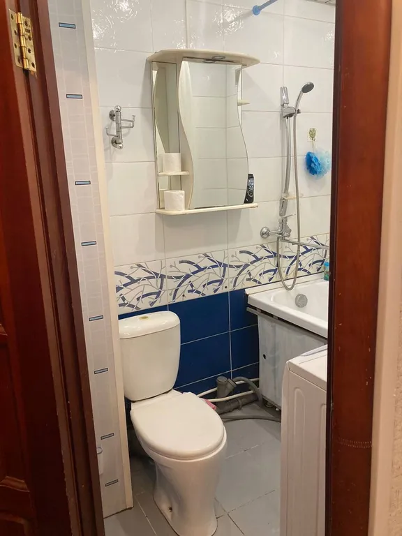 Однушка рядом с НКИ