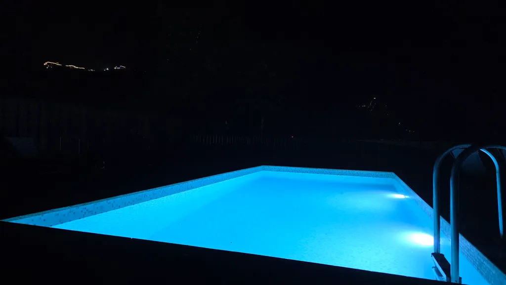 Панорамный двухместный апартамент комфорт с кухней и балконом