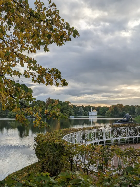 Квартира Просторные апартаменты напротив Александровского парка — Александровская