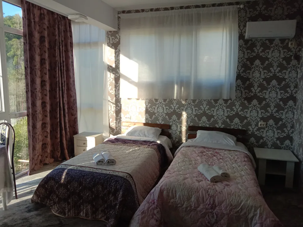 Этаж с видом на море, лес и горы