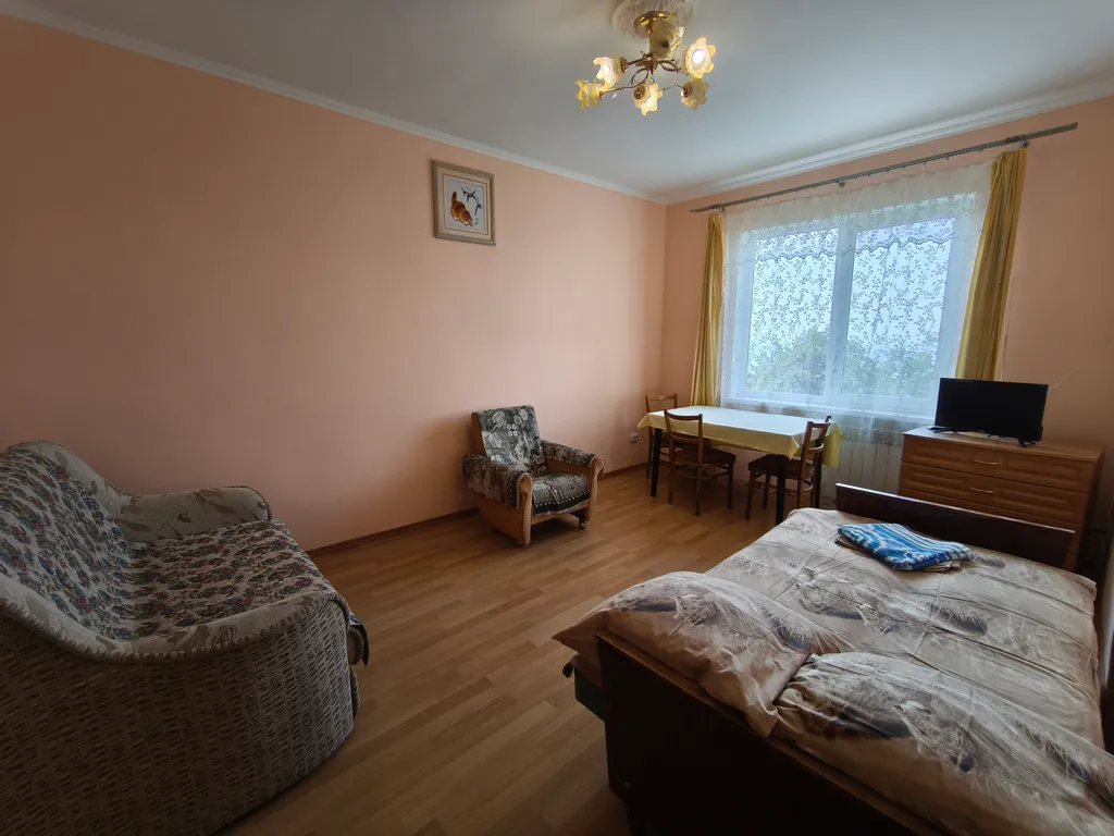 Уютная 2-х комнатная квартира в частном доме с бесплатной парковкой