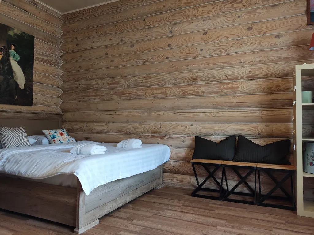 Бревенчатый дом