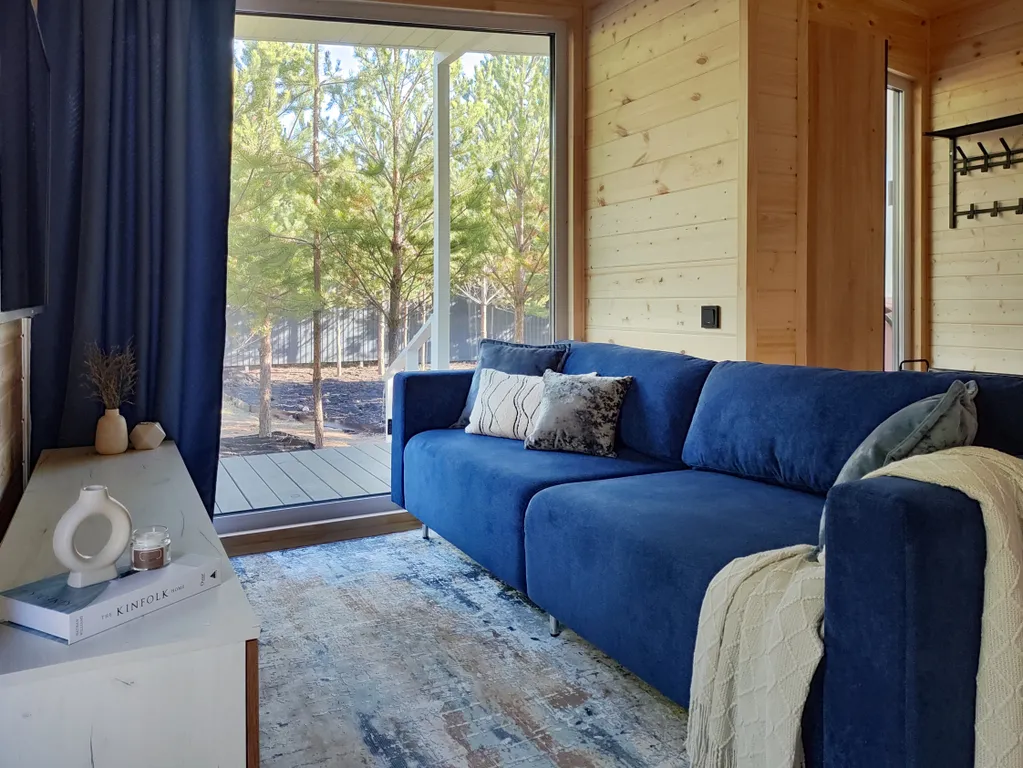 Домик, чан, баня в сосновом лесу, закрытая территория