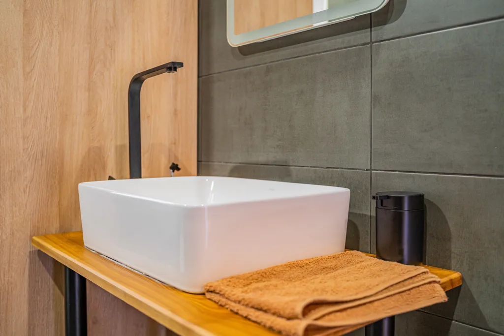 Уютный дом с баней и бассейном ( Барн 3)