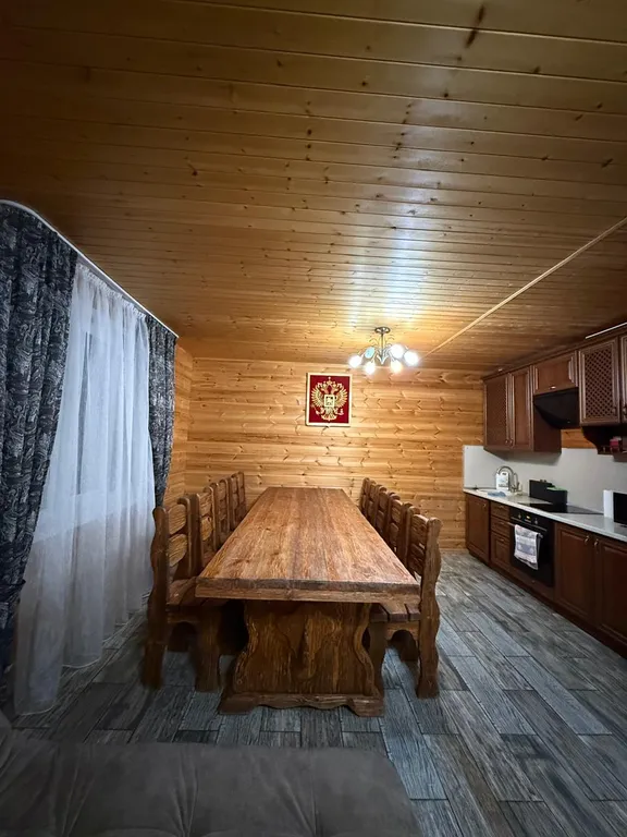 Уютный дом с видом на гору