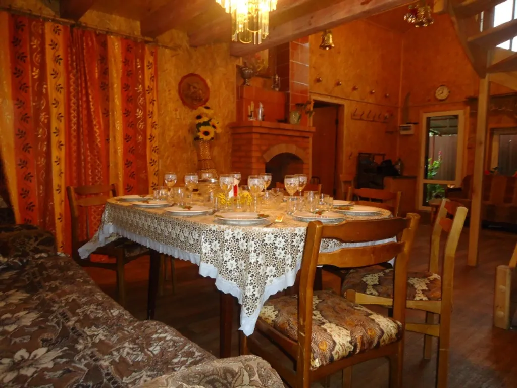 Дом у реки в Пскове