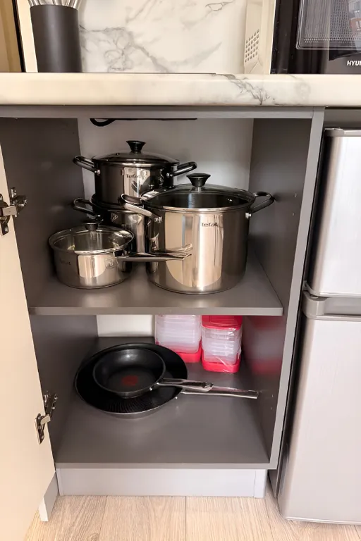 Студия с балконом и парковкой, рядом с набережной