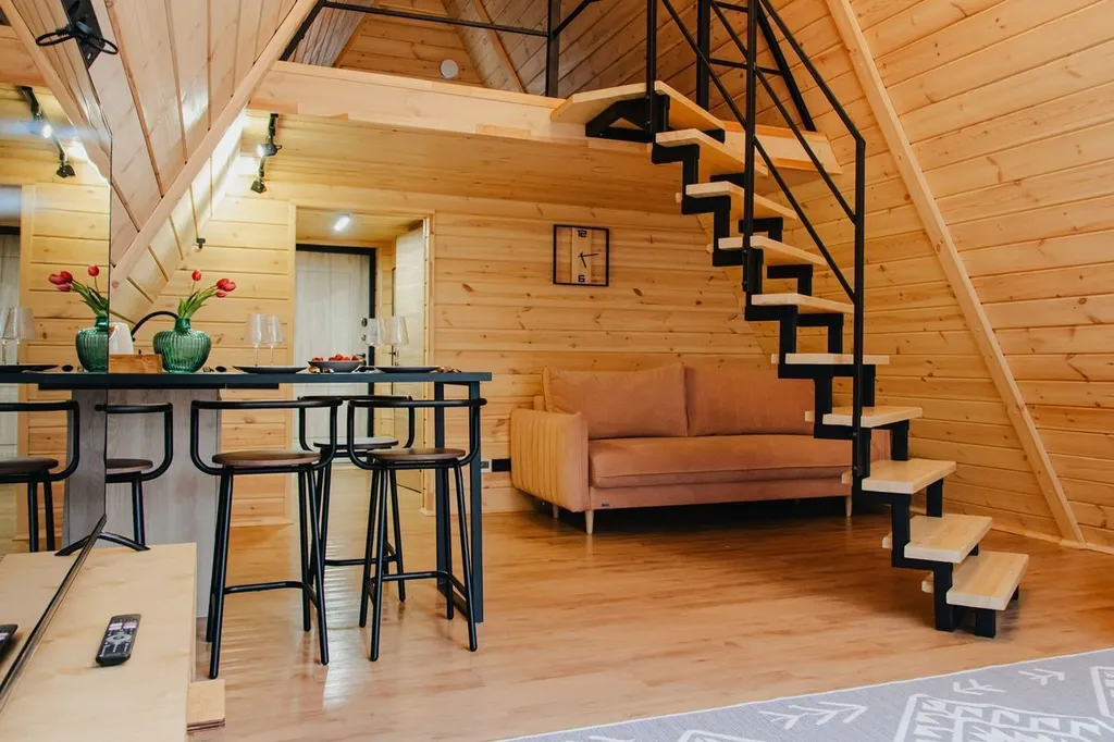 Дом хвоя светлый