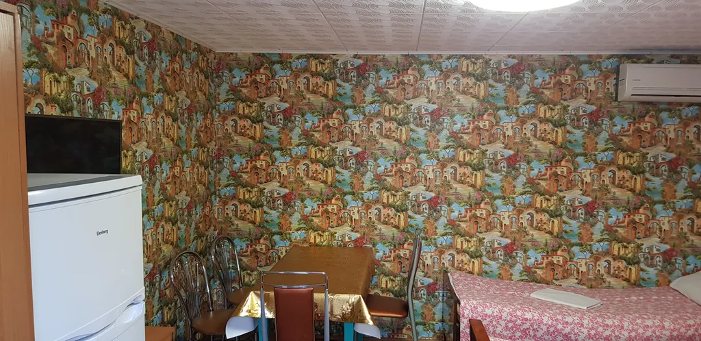 Обычная комната у моря