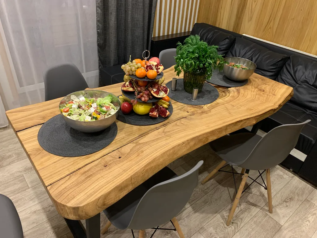 Коттедж с баней и горячей купелью