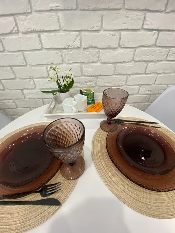 Уютная белая студия