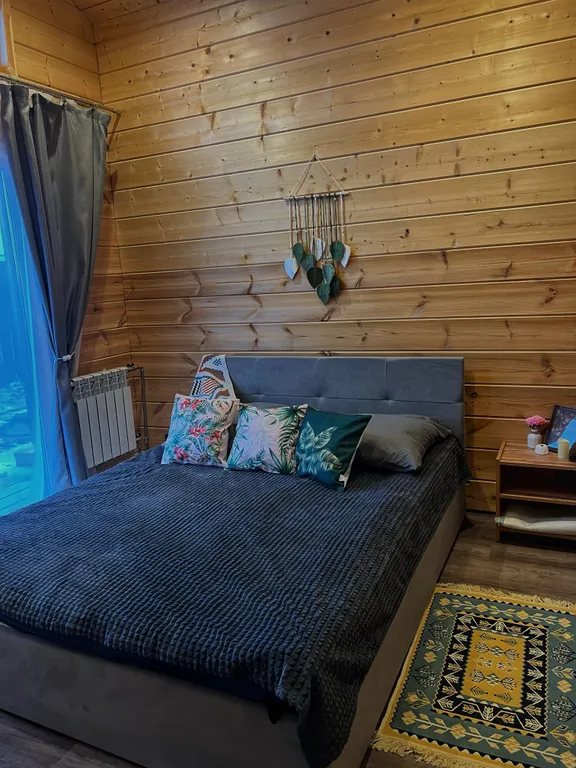 Коттедж Уютный загородный дом с сибирским чаном и спальней с видом на лес — Истра