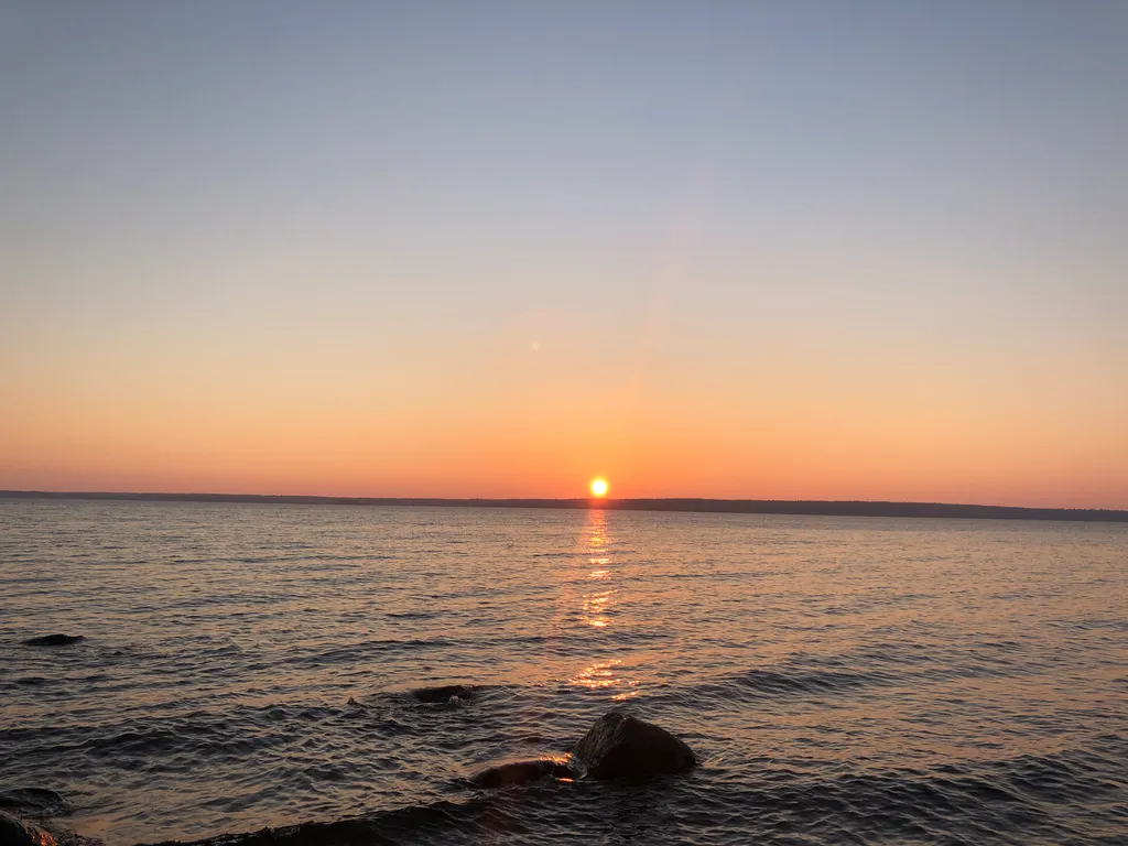 Коттедж Дом с пляжем и баней для посуточного проживания — Приморск