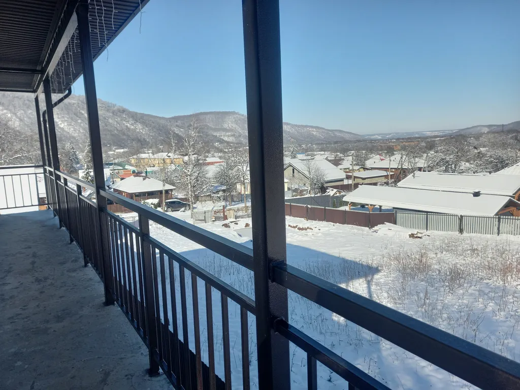 Дом в горах Адыгеи с бассейном