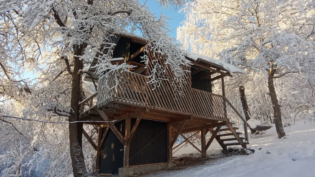 Дом на сваях