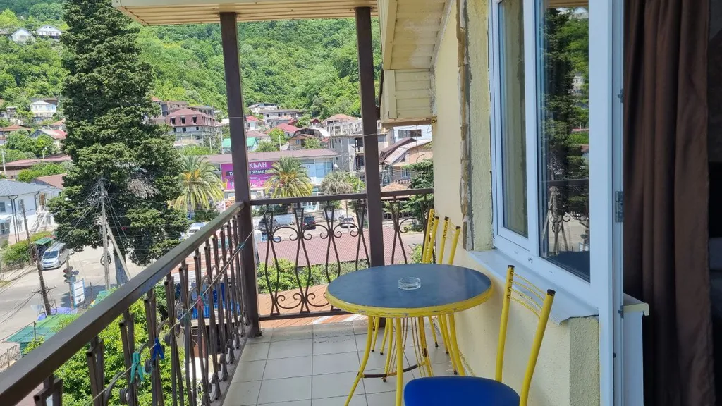 Квартира Комната — Гагра