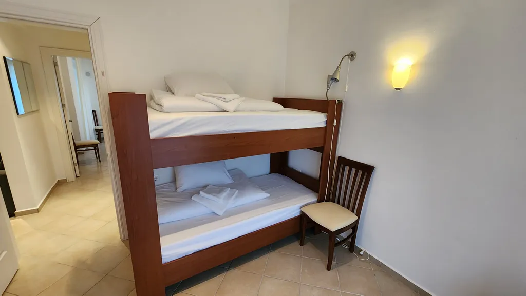 Двухкомнатные апартаменты в Гейнюке