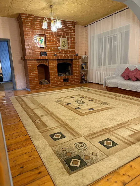 Дом с камином на дровах, баня на берёзовых дровах