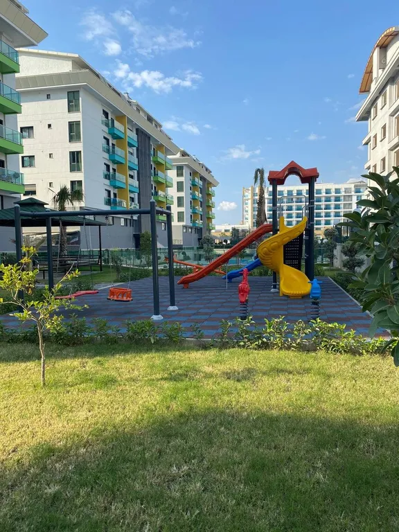 Просторный апартамент в премиальном жилом комплексе Konak Terrace