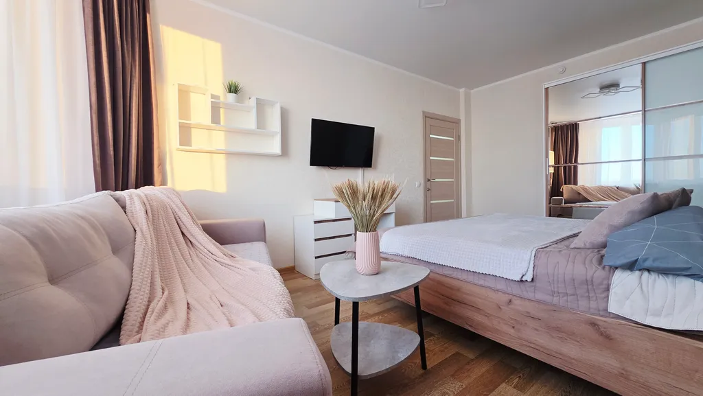 Замечательная квартира в центре с шикарным видом на реку Кама и лес