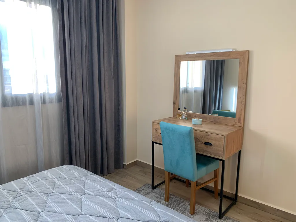 Апартаменты в современном комплексе рядом с морем