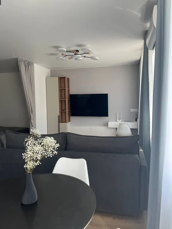 Стильная и уютная квартира-студия — аренда посуточно в Видное