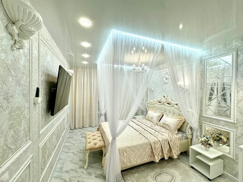 Апартаменты в античном стиле, гармония прошлого и настоящего