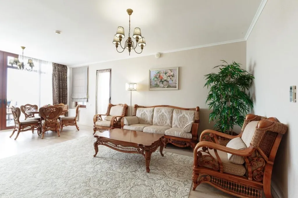 4-комнатная Квартира — аренда посуточно в Сочи