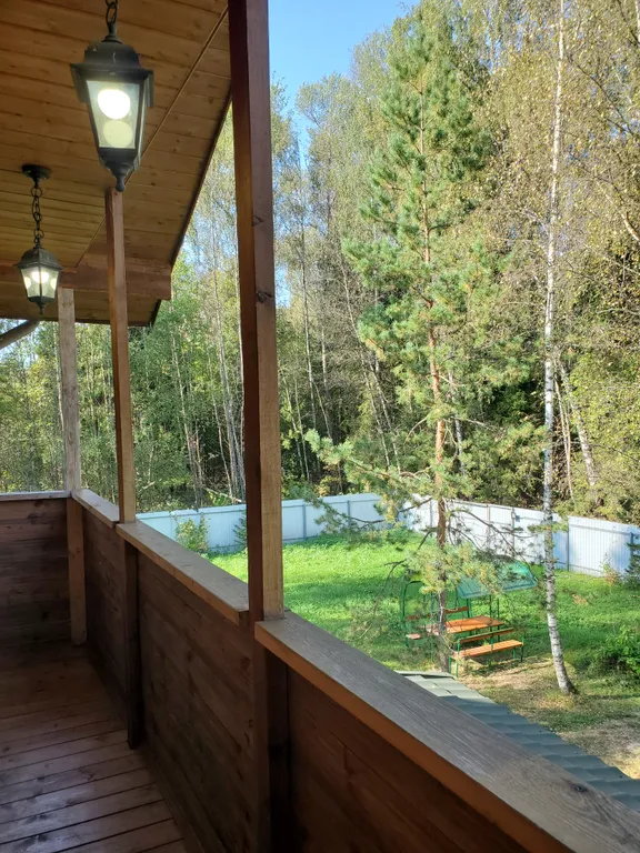 Загородный коттедж у леса