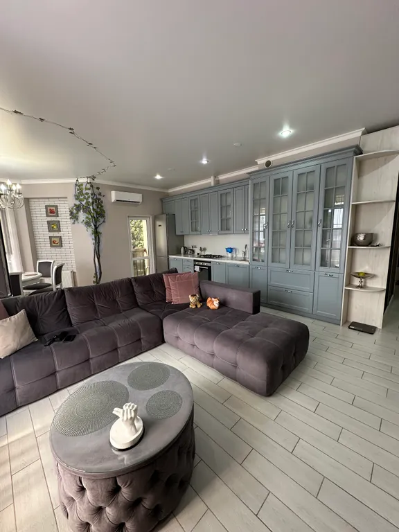 Большая квартира в сириусе