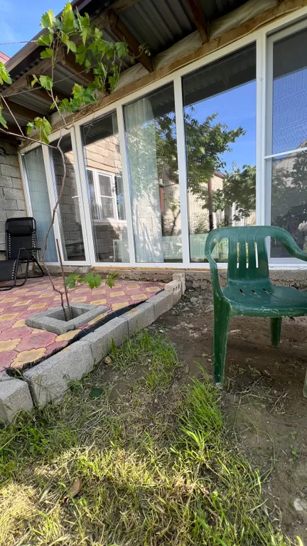 Дом прованс в саду