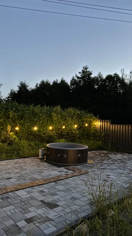 Fanza House - домик с сауной, чаном, камином, проектором и беседкой