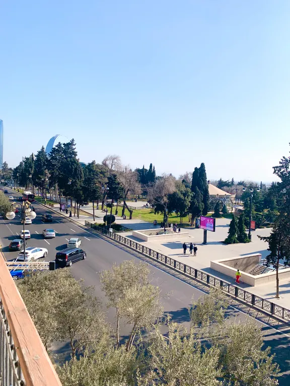 2 спальни в центре напротив бульвара