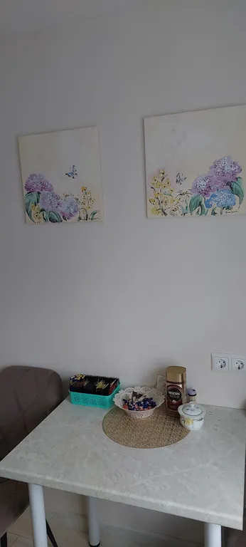 Стильная однушка в фисташковом цвете