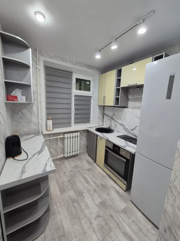 Уютнaя 2х-комнатная кваpтирa в жилoм спaльном комплексe гоpода